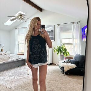 Lucky Brand Black Sleeveless Embroidered Tank Top